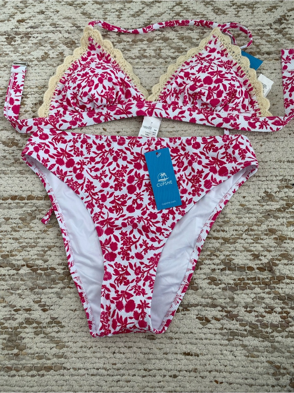 Cupshe Pink Floral Two-Piece Swim Set with Cream Scallop Trim